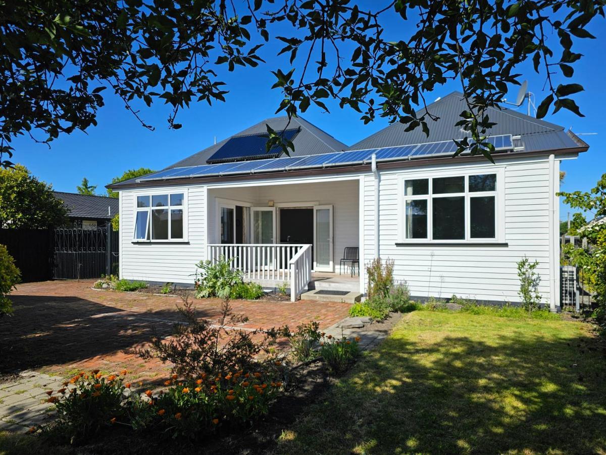 Aspiring Villa Apartment Christchurch Exterior photo